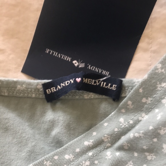 Brandy Melville floral amara dress - Picture 3 of 4